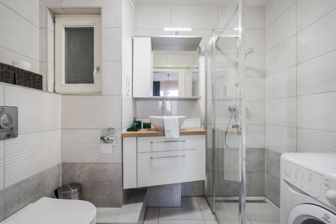 Bpr Blue Paradise Apartment With A/C بودابست المظهر الخارجي الصورة