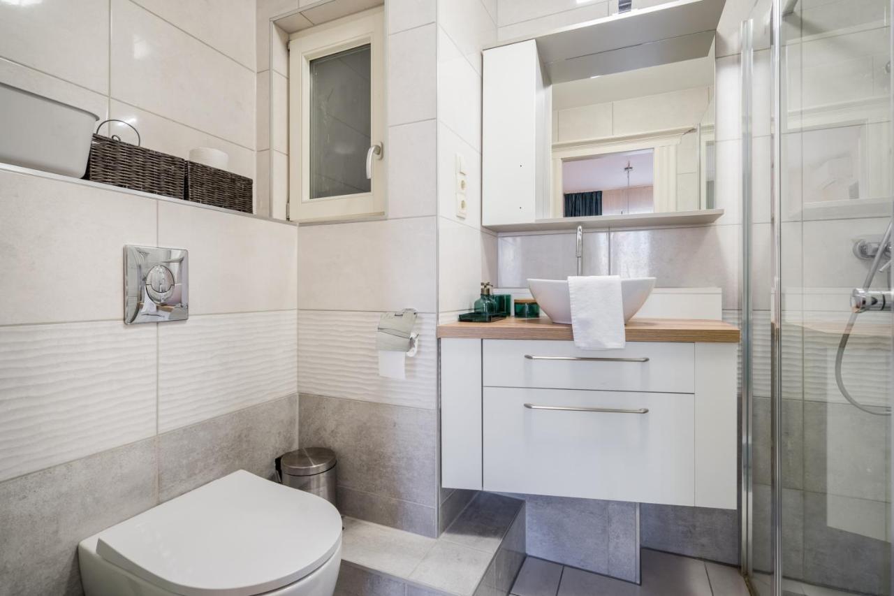 Bpr Blue Paradise Apartment With A/C بودابست المظهر الخارجي الصورة